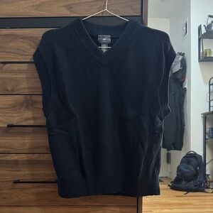 H&M Men’s Black V-Neck Knit Sweater Vest